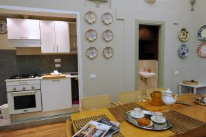 Acacia Firenze Apartments Artemisia-Angelica