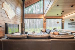 Villa Tieva B Ski-in Ski-out by Aavalevi