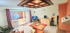 Richmond Hill Apartment, Grand-Bay