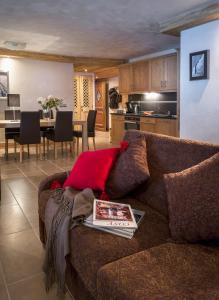 Three-Bedroom Apartment (8 Adults) room in CGH Résidences & Spas Chalet Les Marmottons