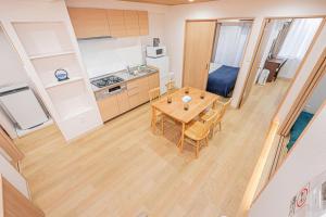 Okamoto Akihabara guest house elevator , wash machine, private bathroom