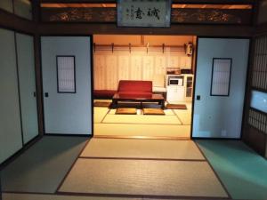 Tomareru sento taka no yu - Vacation STAY 00556v