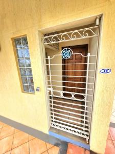 Richmond Hill Apartment, Grand-Bay