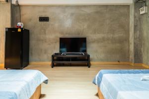 Five Stars Residence