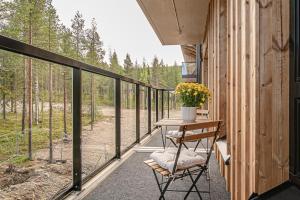 Levillas Levin Cranberry C26