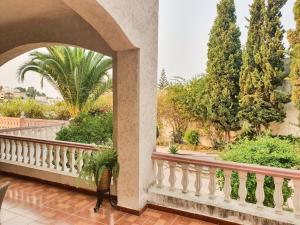 Apartment in villa with graden