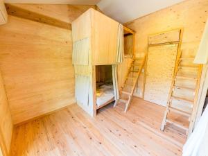 Male Only Dormitory Guest House Amami Long Beach 2 Breakfast included- Vacation STAY 64524v