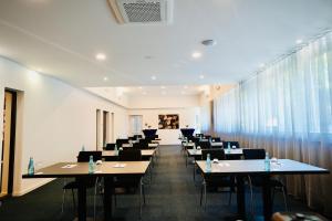 Arthotel Ambassador Wiesbaden - FREE PARKING