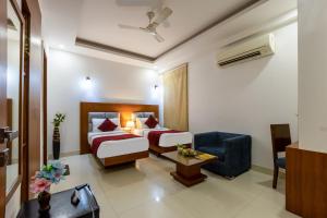 Arch - Near Aerocity New Delhi