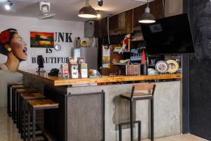 Amazing Backpackers Hostel AoNang