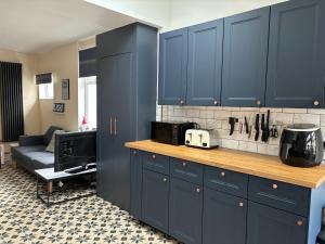 4 bedroom near City, Beach and St Helens stadium