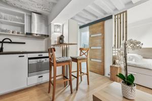 Studio Herold - Place de Victoires by BYour Home