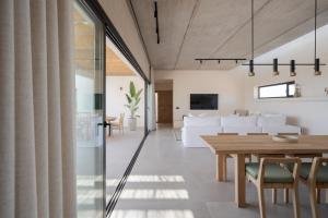 Villa Victoria El Roque