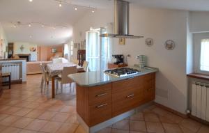 Amazing Apartment In Magione