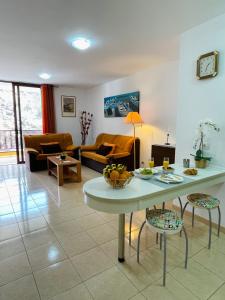 Govimar Terrace & Pool - Parking