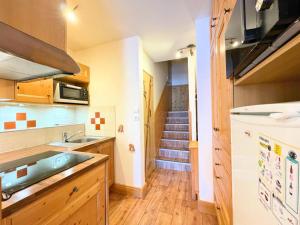 Résidence Lauzes - Appartement 6 personnes avec cuisine équipée aux Ménuires MAE-4684