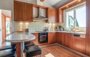 Beautiful Home In Roquebrune Sur Argens