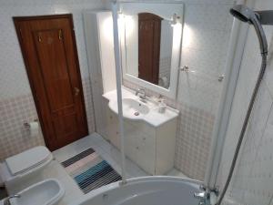 3 bedroom apartment in Mouraria