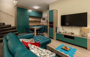 Gorgeous Apartment In Kostrena With Wifi 