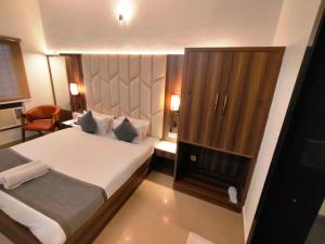 HOTEL SHYAM PALACE INDIA AGRA