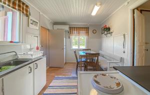 1 Bedroom Lovely Home In Köpingsvik