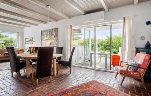 Amazing Home In Hvide Sande With Wifi