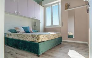 Amazing Apartment In Arona With Wifi