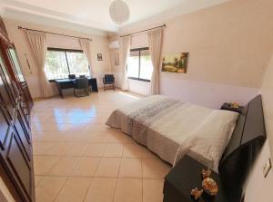 Apartment in villa with graden