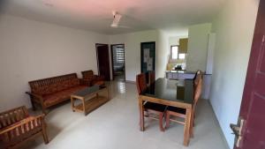 Ennckappallil complex Appartments