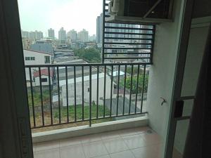 Townhouse Siam Privi Hotel