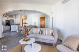 Villa Celenza by Abahana Villas