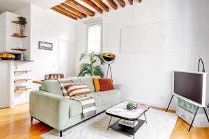 Le Marais & Canal Saint-Martin - 1BR - Paris Vacation Rentals