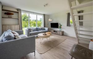 Amazing Home In Kamperland With Wifi