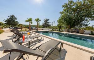 Gorgeous Home In Sikovo 