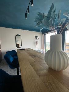 Panorama Level 25 & 26 - Soak in the Sky