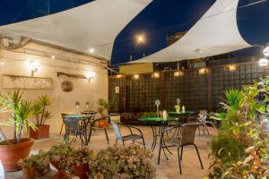 Budget Rooms Des Arts