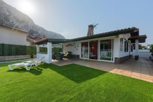 La Ballena Beach by Next Stop Bilbao