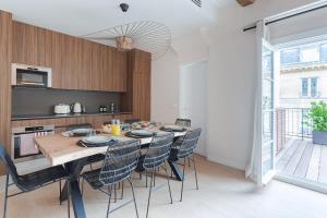 Grande terrasse, climatisation, 3 chambres, Marais