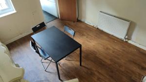 ref Os, Best rooms near City Centre, University & QMC