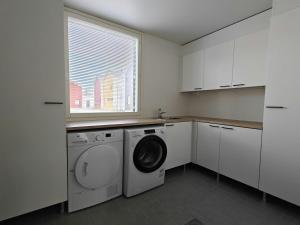 Spacious Apartment for 5 with Sauna