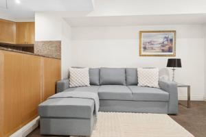 Spectacular Studio Apartment in Sydney CBD and Gym