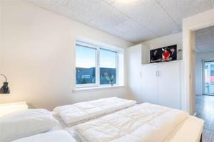 803-Hvide-Sande-Havnegade-2-1-B