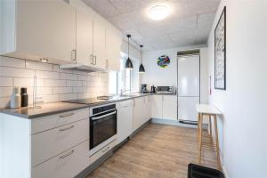 805-Hvide-Sande-Havnegade-2-1-C