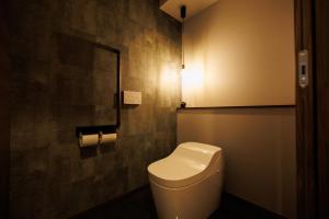 Pino-富士山麓-山中湖-新築貸切ヴィラ-蚊帳東屋BBQ無料-150平米ドッグラン付-小型犬3匹無料-長期滞在早期歓迎割引-バリアフリー