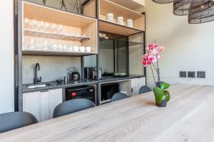 Luxury Urban Living in the East City at The Harri