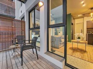 Spacious, balcony, Rooftop pool, balcony, AC