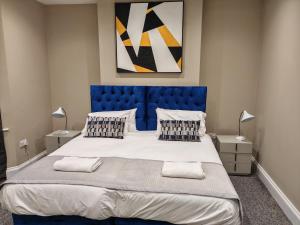 Garland Lovely And Spacious 3 Bedroom Flat London