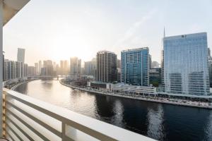 GuestReady - Canal View Stay in Business Bay