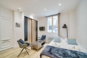 ParisConciergerie - Studio Champs Elysees