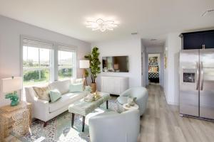 Sunny Fort Myers Home Golf, Shop and Relax! - 3hvězdičkové hotely ve městě Fort Myers